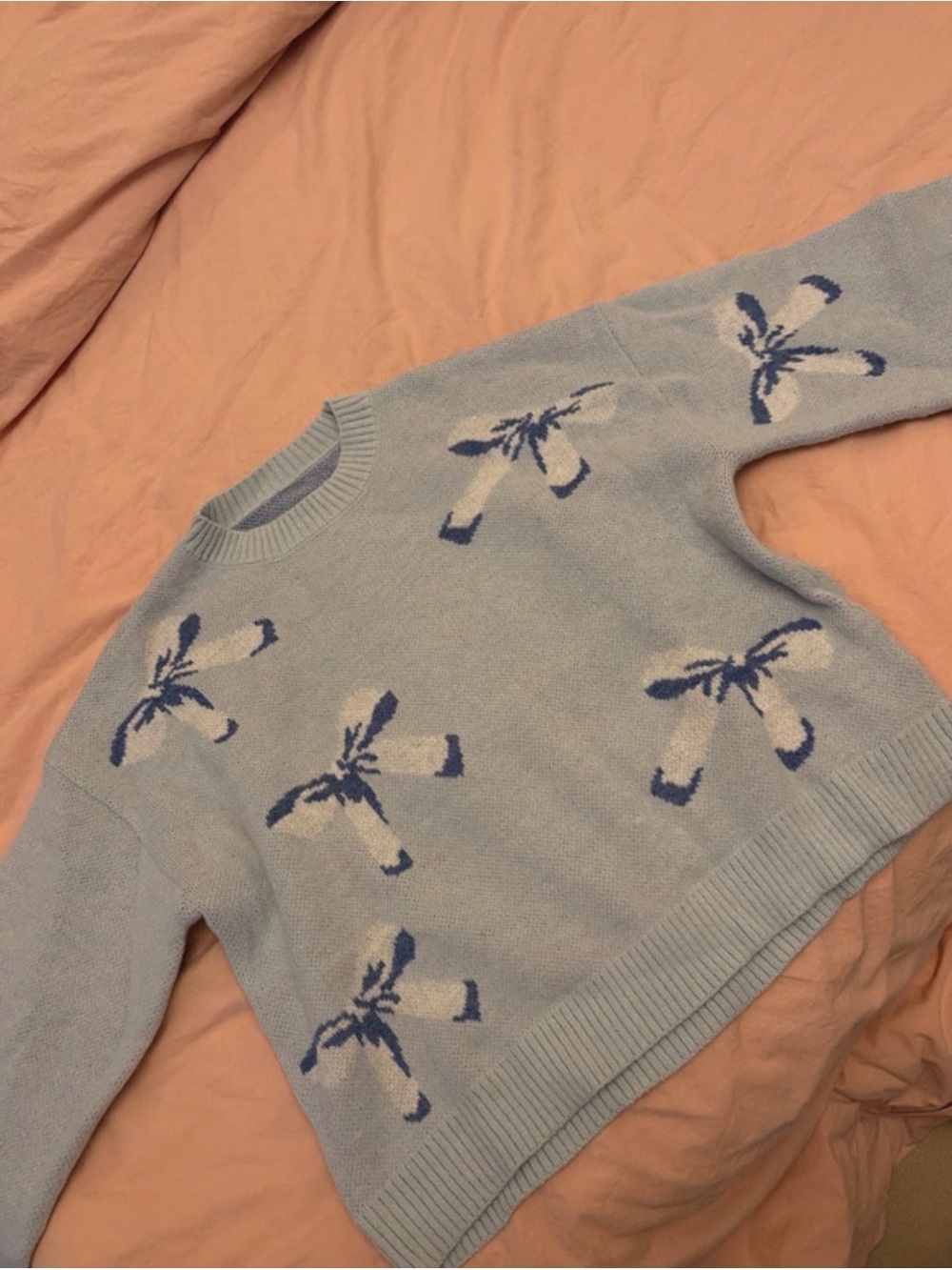Light Blue Floral oversized Knit Sweater - Women's medium